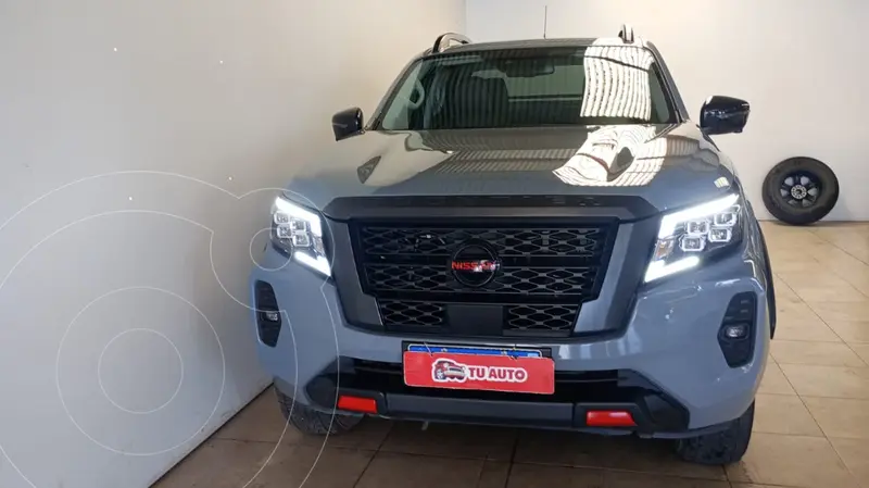 Foto Nissan Frontier PRO4X Aut usado (2022) color Gris precio $46.900.000