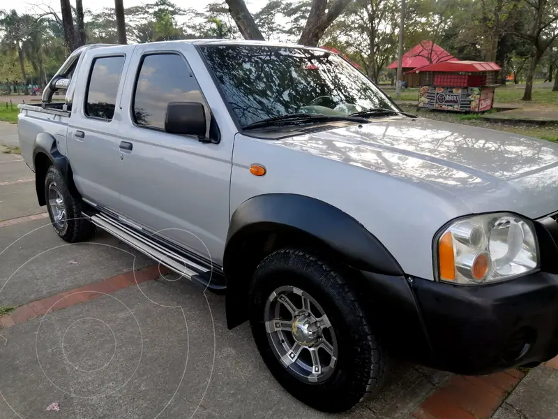 2012 Nissan Frontier 2.4L Doble Cabina 4x2