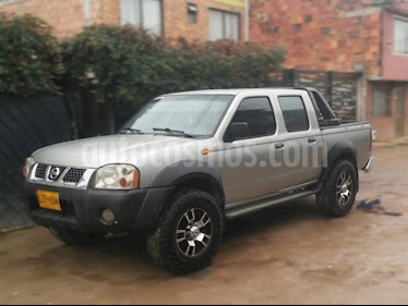 foto Nissan Frontier Doble Cabina Di 3.0L 4x4 DX usado (2009) color Gris precio $43.000.000