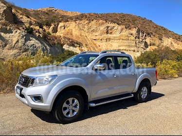 Nissan Frontier LE 2.4L usado (2017) color Plata precio $310,000