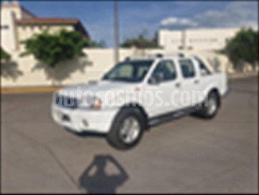 Nissan Frontier LE TM VERSION ESPECIAL usado (2014) color Blanco precio $159,000
