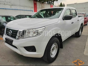 foto Nissan Frontier XE 2.4L usado (2018) color Blanco precio $300,000