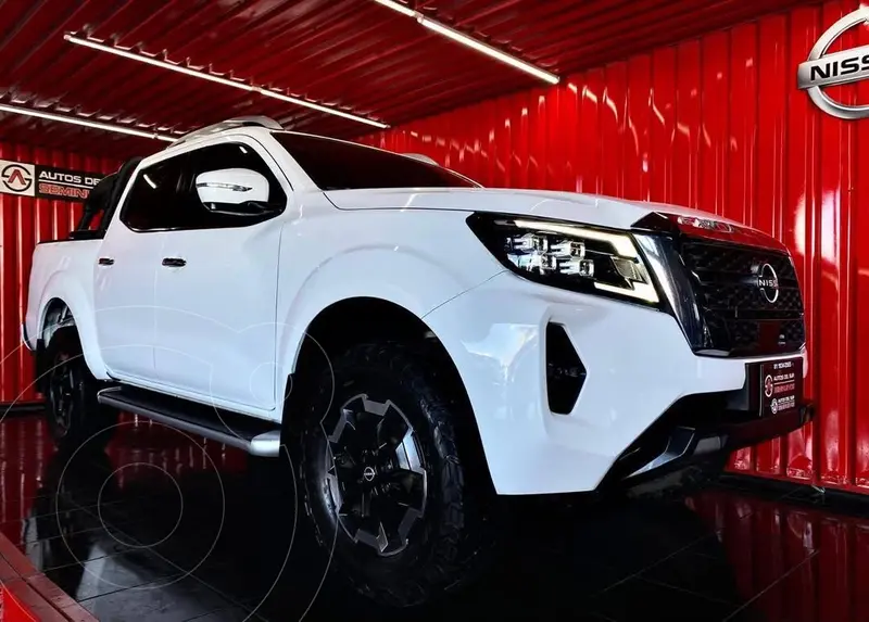 Foto Nissan Frontier  DC Diesel 4x4 usado (2023) color Blanco precio $599,000