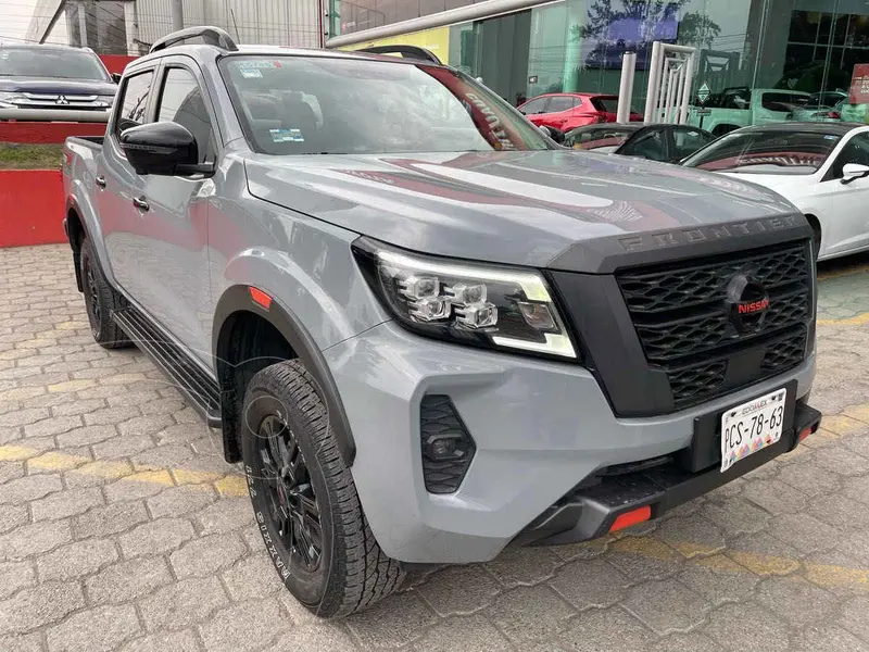 Foto Nissan Frontier  Pro 4X 4x4 Aut usado (2022) color Gris precio $620,000