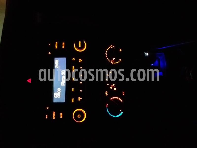 foto Nissan Frontier Pro-4X 4x2 V6 usado (2020) color Azul precio $360,000