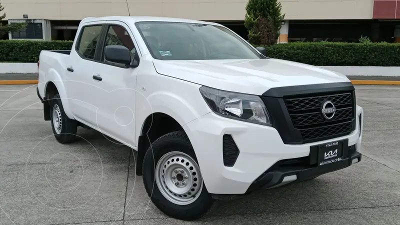 Foto Nissan Frontier SE usado (2023) color Blanco precio $439,800