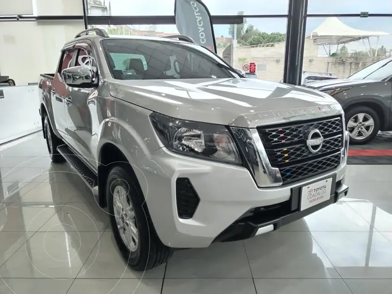 Foto Nissan Frontier  LE usado (2023) color plateado precio $509,000