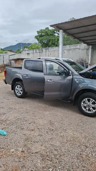 nissan frontier