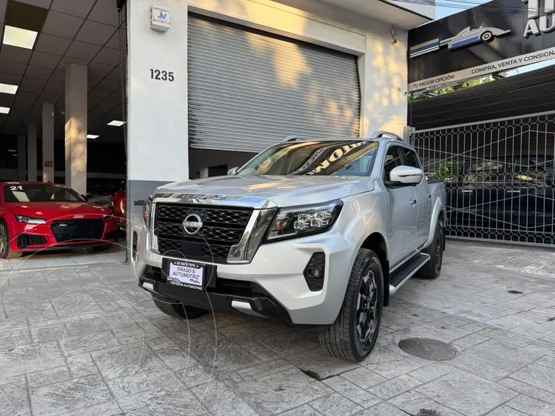 Foto Nissan Frontier  LE Platinum Diesel 4x4 usado (2024) color Plata precio $629,900