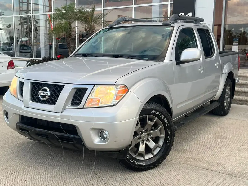 Foto Nissan Frontier  LE 2.4L 4x4 usado (2017) color plateado financiado en mensualidades(enganche $79,200 mensualidades desde $9,633)
