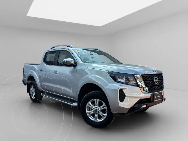 Foto Nissan Frontier  LE usado (2023) color plateado precio $460,000