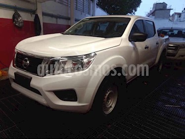 Foto Nissan Frontier XE 2.4L usado (2018) color Blanco precio $319,000