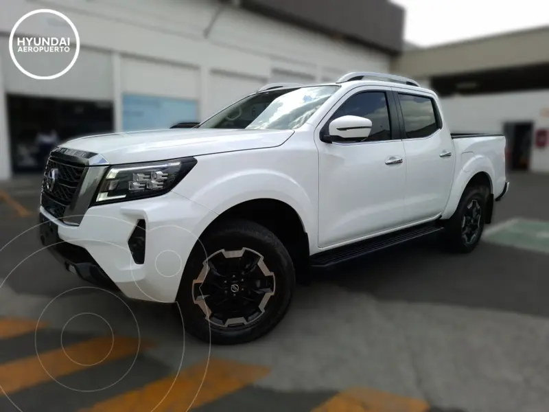 Foto Nissan Frontier  LE Aut Platinum usado (2021) color Blanco precio $530,000