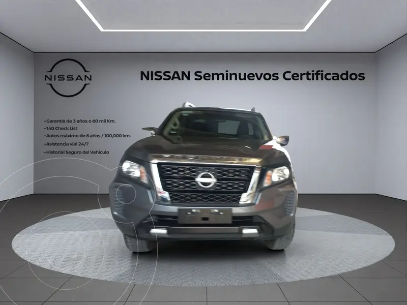 Foto Nissan Frontier  LE Aut usado (2024) color Gris financiado en mensualidades(enganche $199,493 mensualidades desde $9,520)