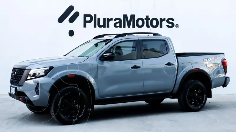 Foto Nissan Frontier  Pro 4X 4x4 Aut usado (2023) color Gris financiado en mensualidades(enganche $142,780 mensualidades desde $12,165)