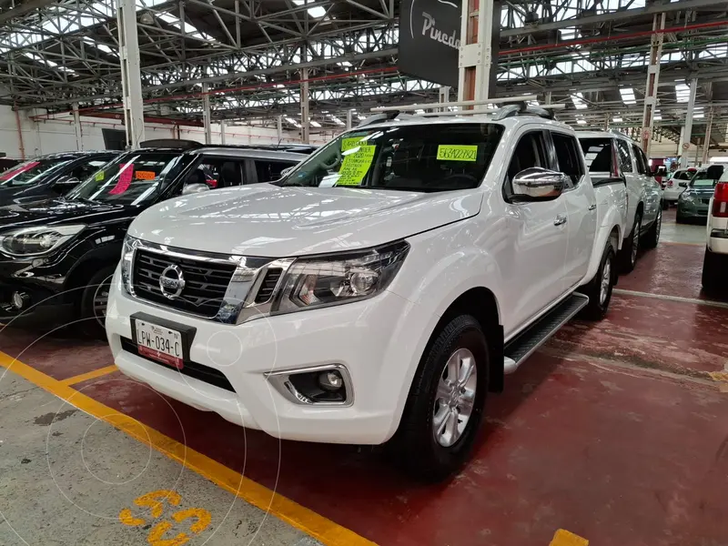 Foto Nissan Frontier  LE Aut Platinum usado (2020) color Blanco financiado en mensualidades(enganche $129,000 mensualidades desde $9,000)