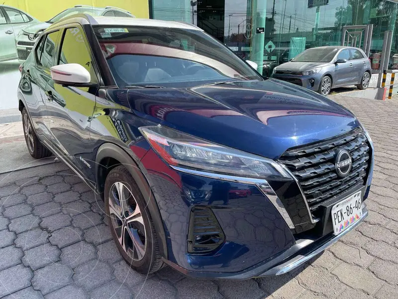 Foto Nissan Kicks E-Power Platinum usado (2023) color Azul precio $440,000