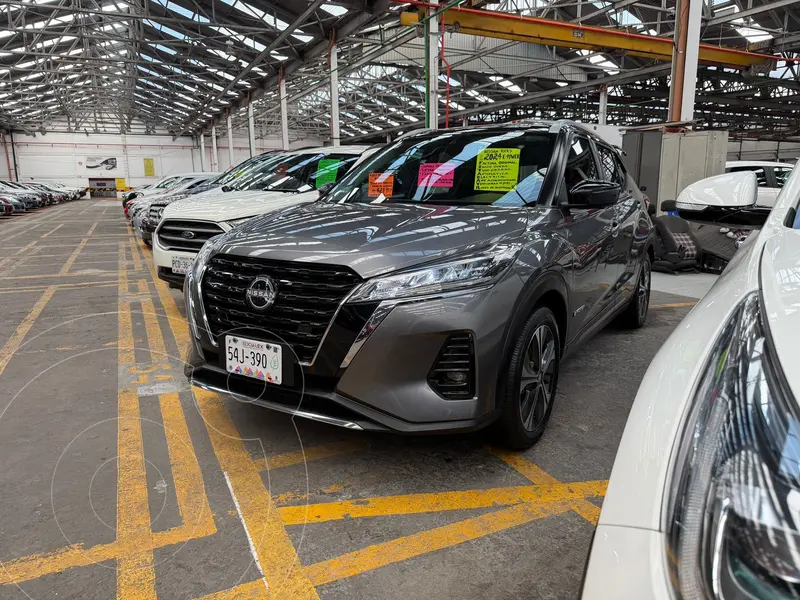 Foto Nissan Kicks E-Power Platinum usado (2024) color Gris Oxford financiado en mensualidades(enganche $107,500 mensualidades desde $9,500)