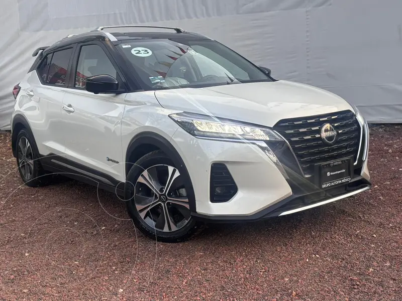 Foto Nissan Kicks Platinum Aut usado (2023) color Blanco precio $510,000
