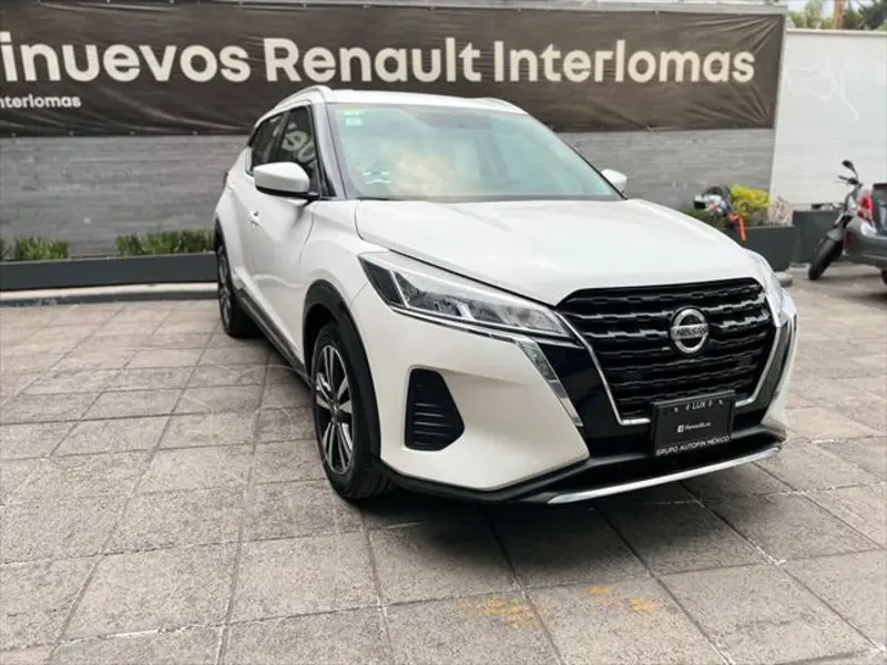 Foto Nissan Kicks Advance usado (2021) color Blanco financiado en mensualidades(enganche $76,250 mensualidades desde $5,623)