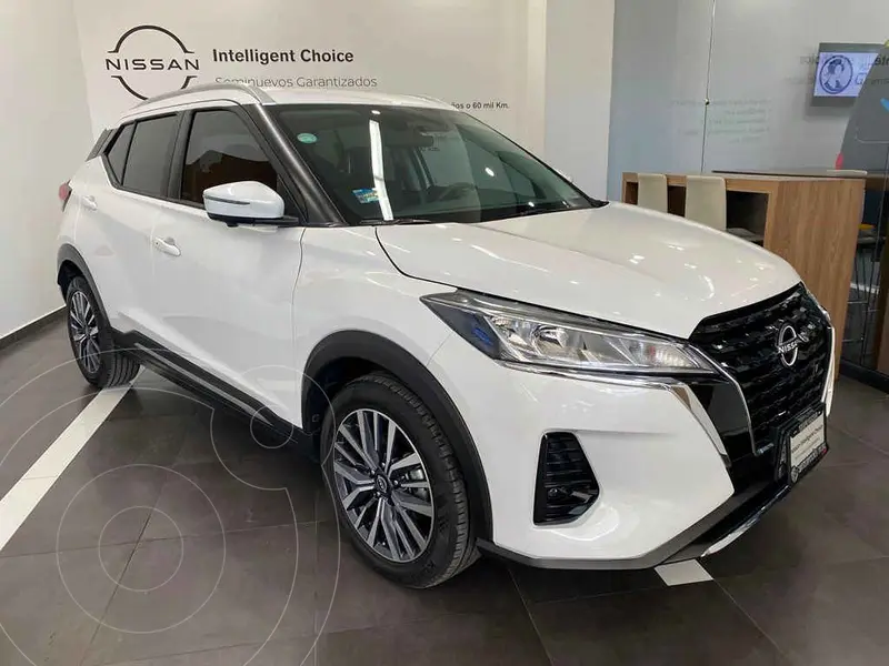 Foto Nissan Kicks Exclusive Aut usado (2023) color Blanco precio $429,000