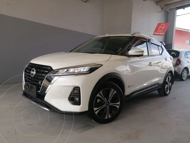 Foto Nissan Kicks Platinum usado (2025) color Blanco precio $545,000