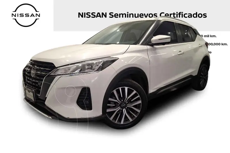 Foto Nissan Kicks Exclusive Aut usado (2023) color Blanco precio $375,000