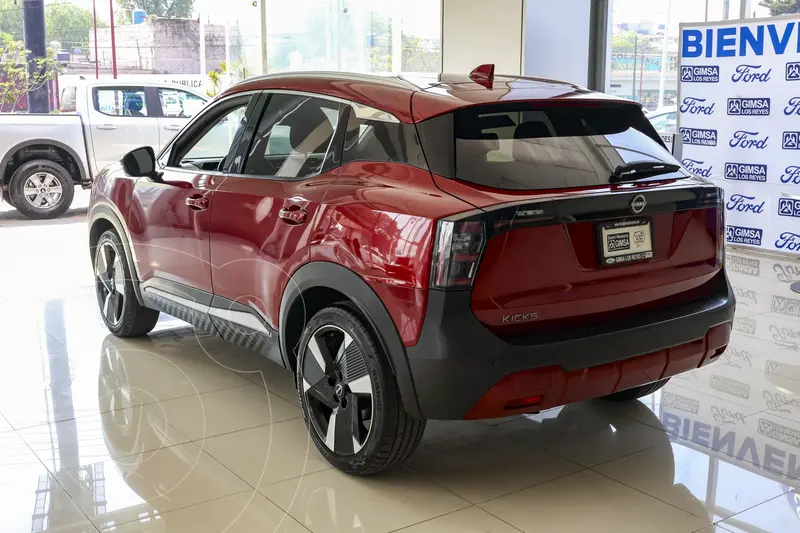 nissan kicks