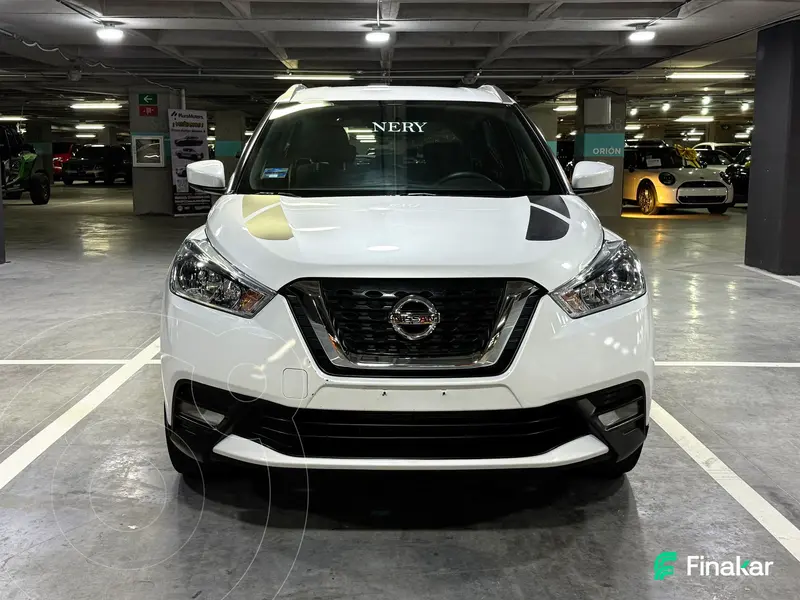 Foto Nissan Kicks Advance Aut usado (2020) color Blanco precio $295,000
