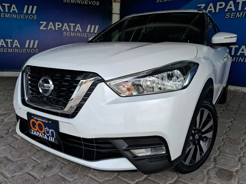 Foto Nissan Kicks Exclusive Aut usado (2019) color Blanco financiado en mensualidades(enganche $87,500 mensualidades desde $5,075)