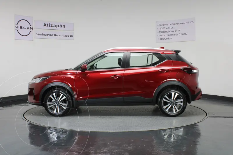 Foto Nissan Kicks Advance usado (2025) color Rojo precio $375,000