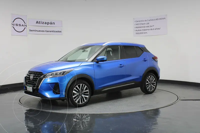 Foto Nissan Kicks Platinum Aut usado (2023) color Azul precio $365,000