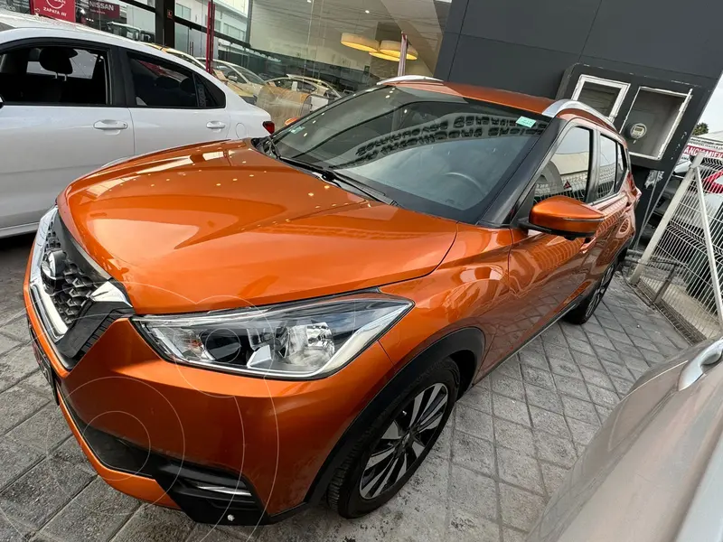 Foto Nissan Kicks Exclusive Aut usado (2021) color Naranja precio $415,000
