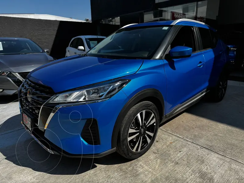 Foto Nissan Kicks Advance usado (2023) color Azul precio $310,000