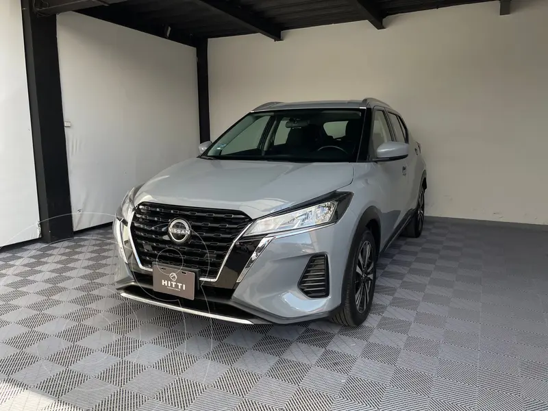 Foto Nissan Kicks Advance usado (2022) color Gris precio $319,000