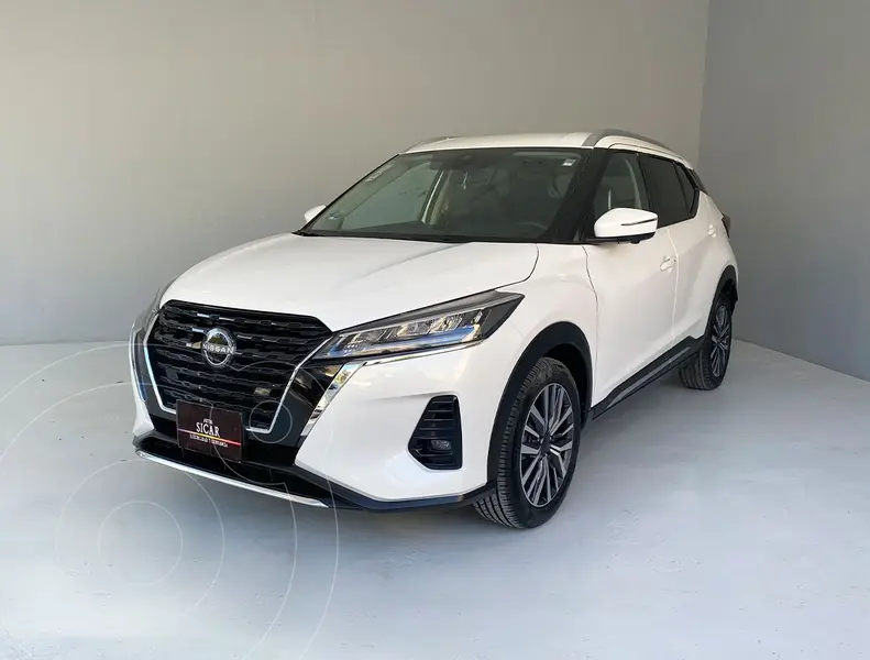 Foto Nissan Kicks Platinum Aut usado (2023) color Blanco precio $349,000