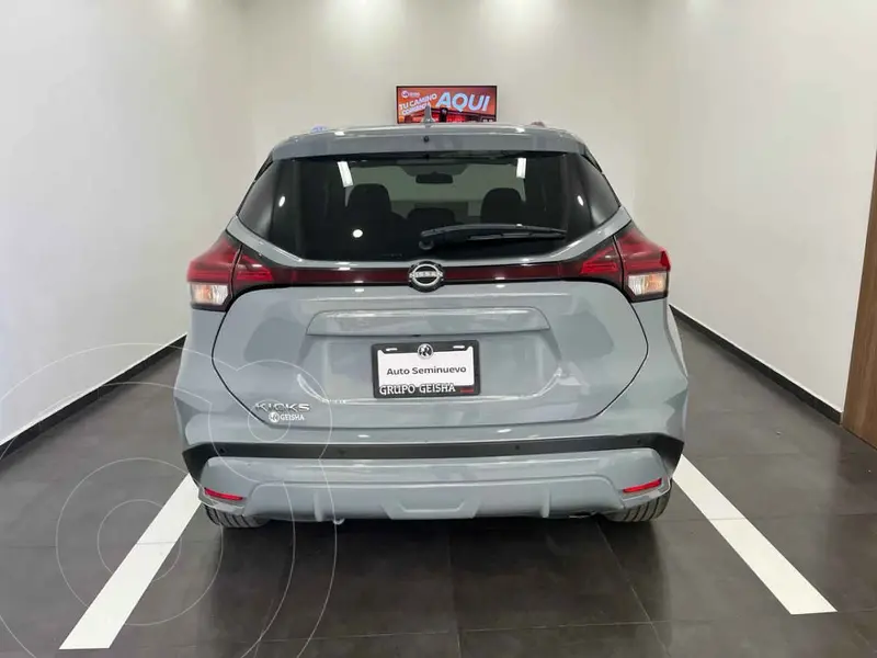 nissan kicks