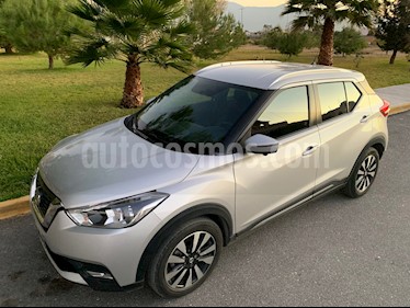 Nissan Kicks Exclusive Aut usado (2017) color Plata precio $242,000