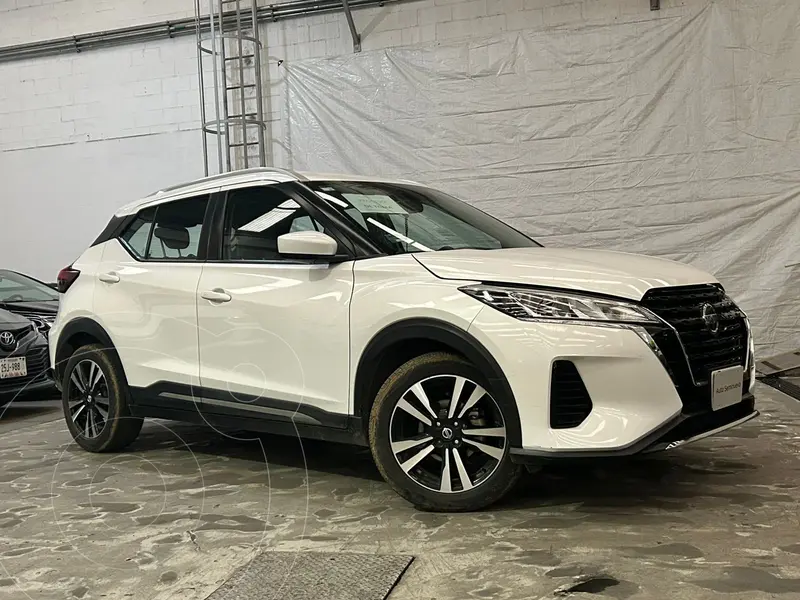 Foto Nissan Kicks Advance usado (2021) color Blanco financiado en mensualidades(enganche $137,940 mensualidades desde $6,020)