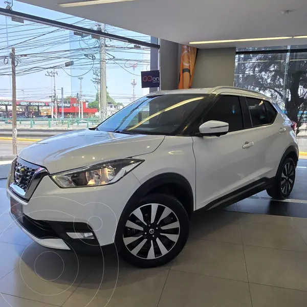 Foto Nissan Kicks Exclusive Aut usado (2020) color Blanco financiado en mensualidades(enganche $84,475 mensualidades desde $6,460)
