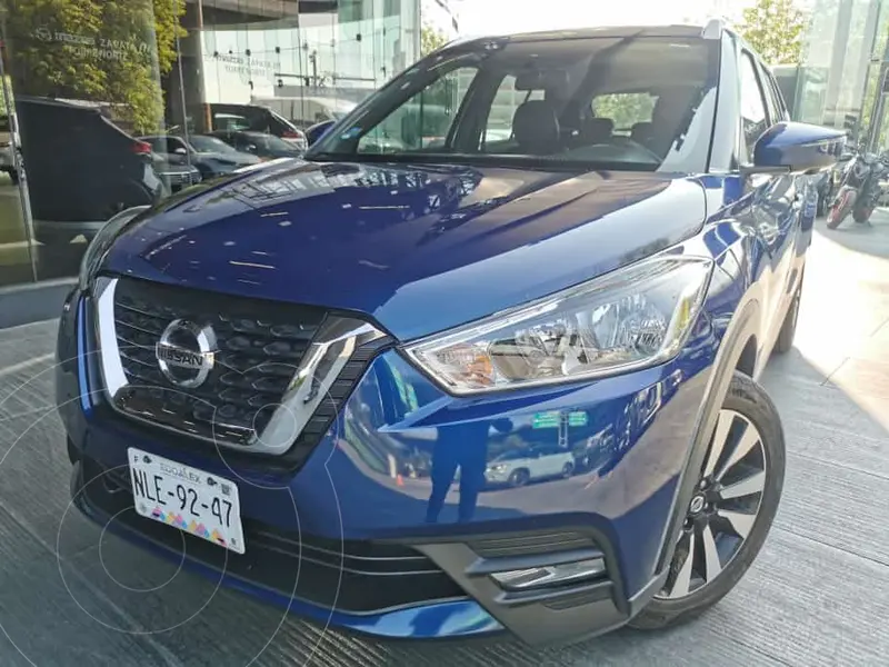 Foto Nissan Kicks Exclusive Aut usado (2019) color Azul Cobalto precio $385,000