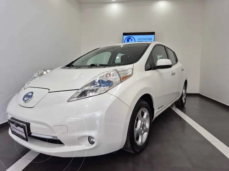 Foto Nissan Leaf 24 kW usado (2017) color Blanco financiado en mensualidades(enganche $53,900 mensualidades desde $5,317)