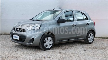 foto Nissan March Active usado (2017) color Gris Oscuro precio $355.000