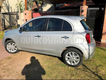 Foto venta Auto usado Nissan March Advance Media Tech (2015) color Gris Plata precio $375.000