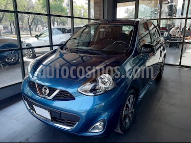 foto Nissan March SR NAVI usado (2016) color Azul Eléctrico precio $131,000