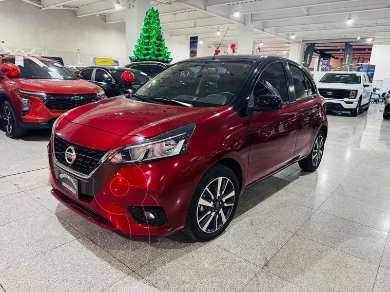 Foto Nissan March Exclusive Aut usado (2023) color Rojo financiado en mensualidades(enganche $73,575 mensualidades desde $5,629)