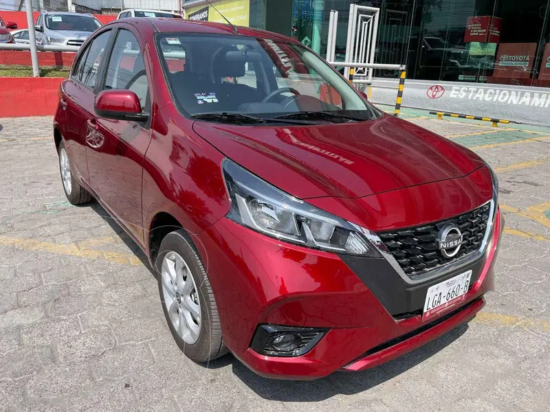 Foto Nissan March Advance usado (2024) color Rojo precio $270,000