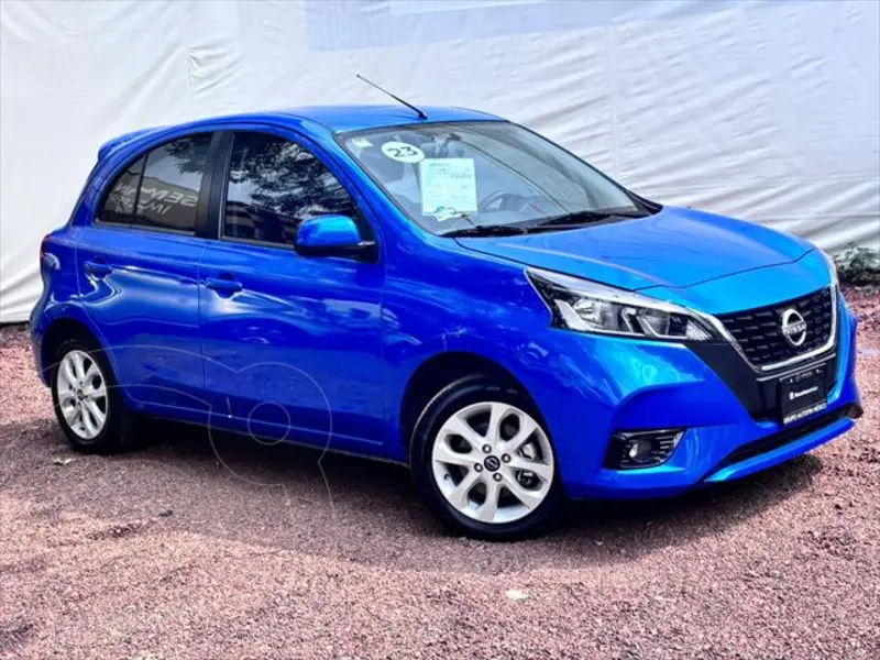 Foto Nissan March Advance usado (2023) color Azul precio $259,000