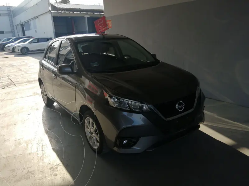 Foto Nissan March Advance usado (2023) color Gris financiado en mensualidades(enganche $91,969 mensualidades desde $4,389)