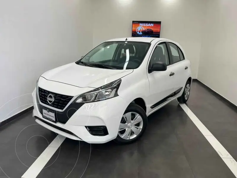 Foto Nissan March Sense usado (2025) color Blanco financiado en mensualidades(enganche $48,532 mensualidades desde $4,788)